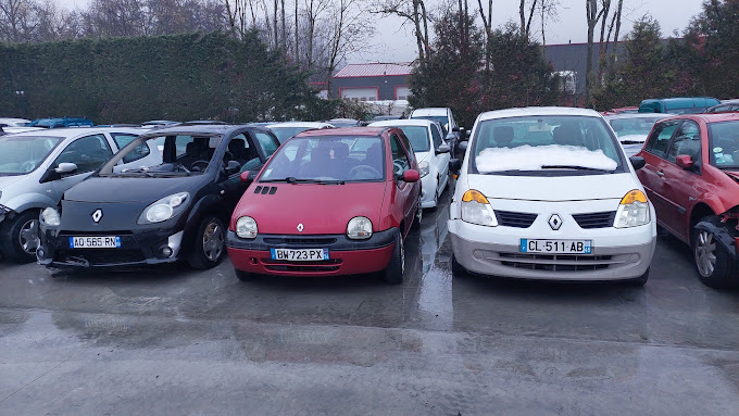 Aperçu des activités de la casse automobile AUTOCASSE BOUVIER située à CESSIEU (38110)